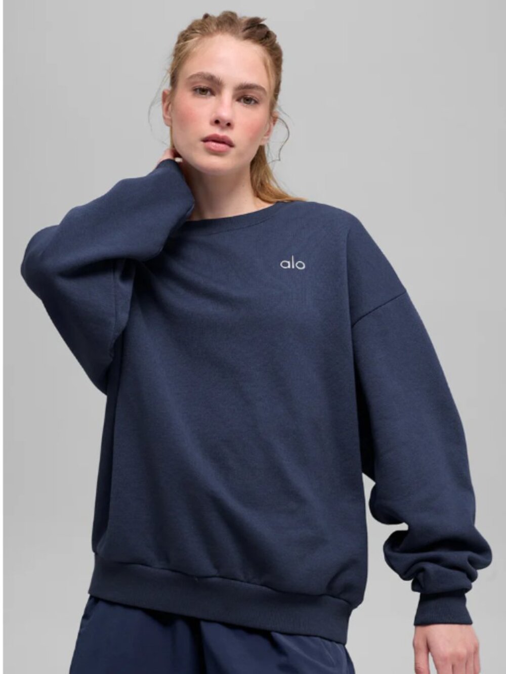 Alo Women's Accolade Crew Neck Pullover Navy Size S